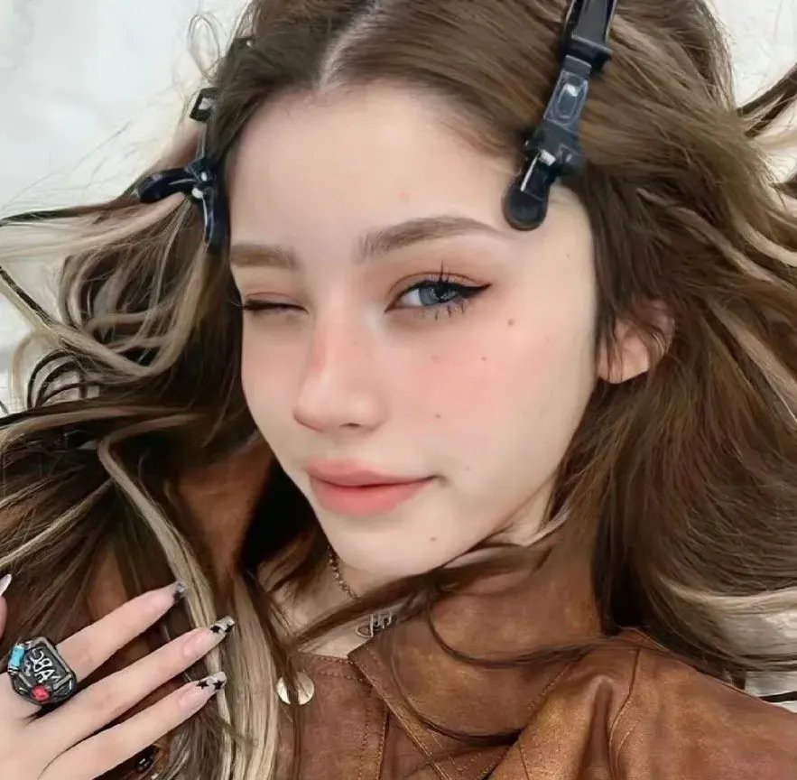 三女怀春